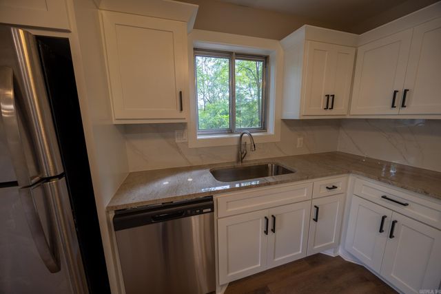 8 Brookridge Cove, Little Rock, AR 72205
