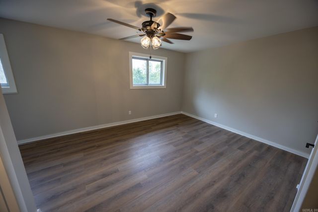 8 Brookridge Cove, Little Rock, AR 72205