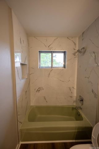 8 Brookridge Cove, Little Rock, AR 72205