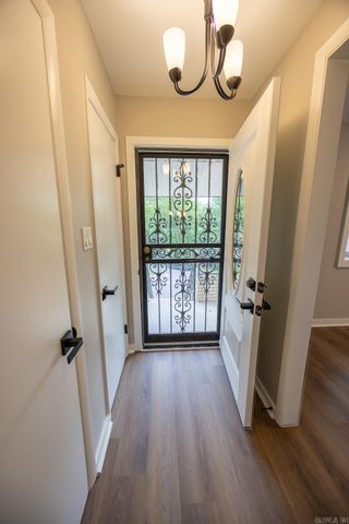 8 Brookridge Cove, Little Rock, AR 72205