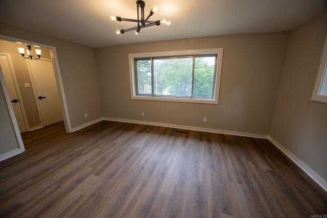 8 Brookridge Cove, Little Rock, AR 72205