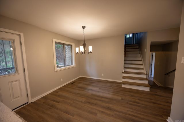8 Brookridge Cove, Little Rock, AR 72205