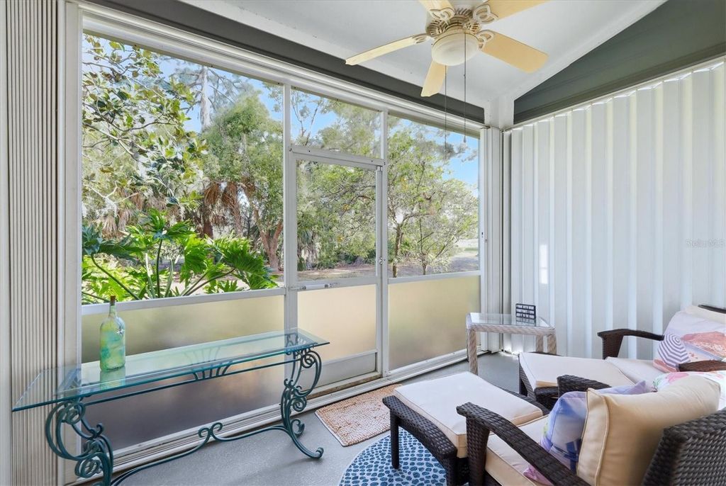 Image 20 of property listing at 7623 WHITEBRIDGE GLEN, University Park, FL 34201