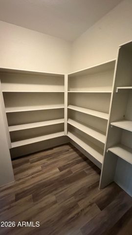 8955 W Charleston Avenue, Peoria, AZ 85382
