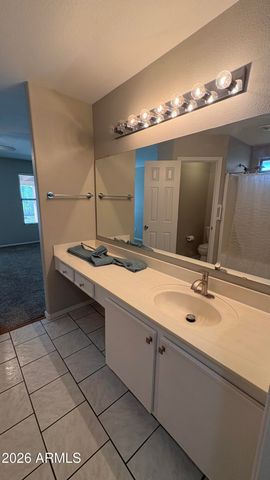 8955 W Charleston Avenue, Peoria, AZ 85382