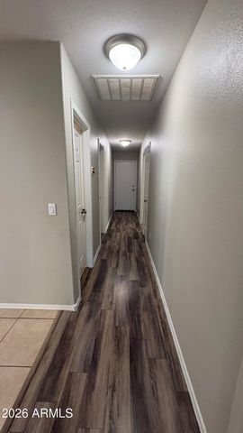 8955 W Charleston Avenue, Peoria, AZ 85382
