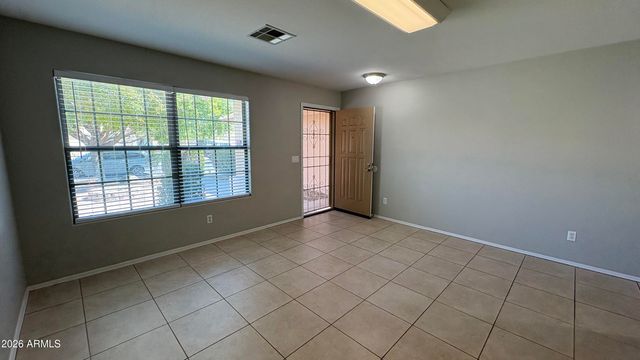 8955 W Charleston Avenue, Peoria, AZ 85382