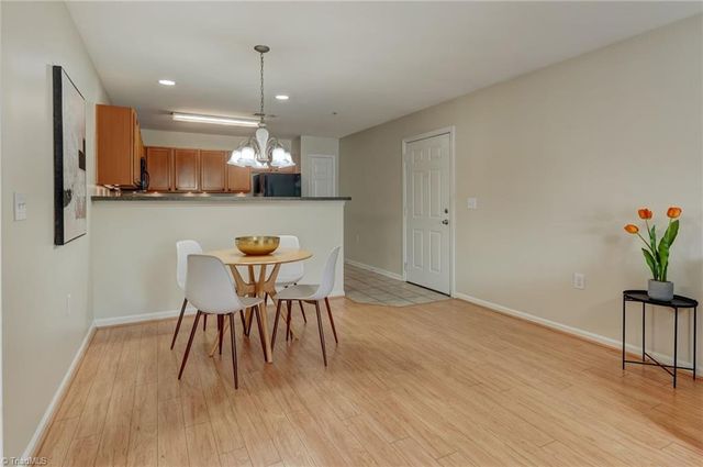 3716 Cotswold Avenue A, Greensboro, NC 27410