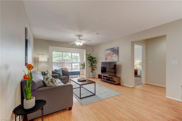 3716 Cotswold Avenue A, Greensboro, NC 27410