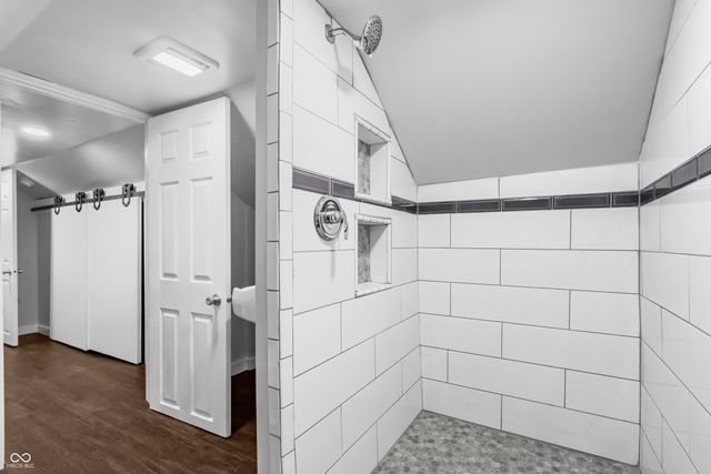 2035 10th Street, Columbus, IN 47201