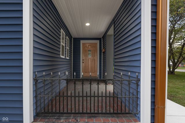 2035 10th Street, Columbus, IN 47201