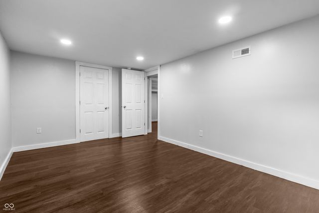 2035 10th Street, Columbus, IN 47201