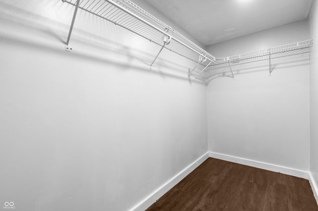 2035 10th Street, Columbus, IN 47201