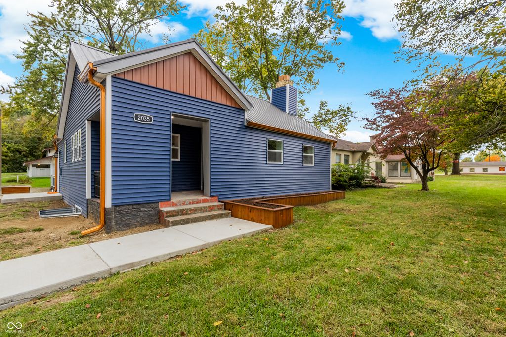 2035 10th Street, Columbus, IN 47201