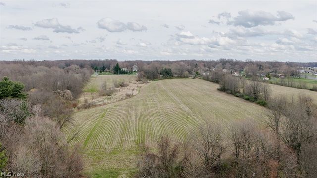 5006 S Canfield Niles Road, Canfield, OH 44406