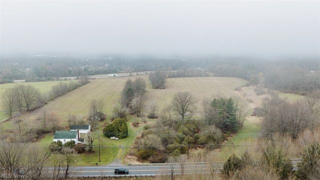 5006 S Canfield Niles Road, Canfield, OH 44406