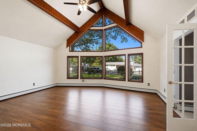 35 Pierson Road, Toms River, NJ 08753