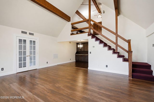 35 Pierson Road, Toms River, NJ 08753