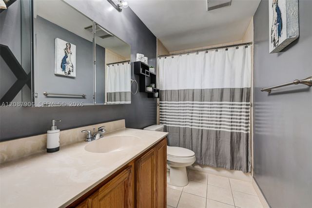 1651 NW 85th Ave, Plantation, FL 33322