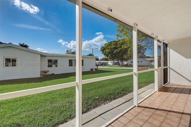 1651 NW 85th Ave, Plantation, FL 33322