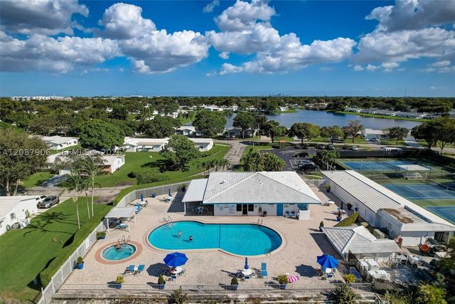 1651 NW 85th Ave, Plantation, FL 33322