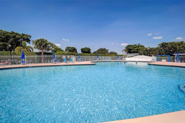 1651 NW 85th Ave, Plantation, FL 33322