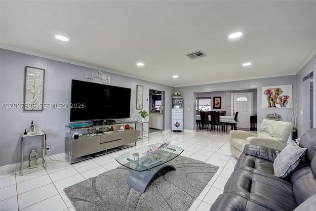 1651 NW 85th Ave, Plantation, FL 33322