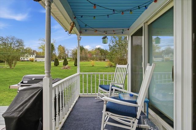 48 Bushey Drive, Shelburne, VT 05482