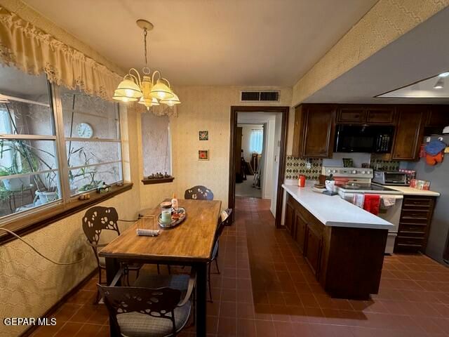 6435 BELTON Road, El Paso, TX 79912