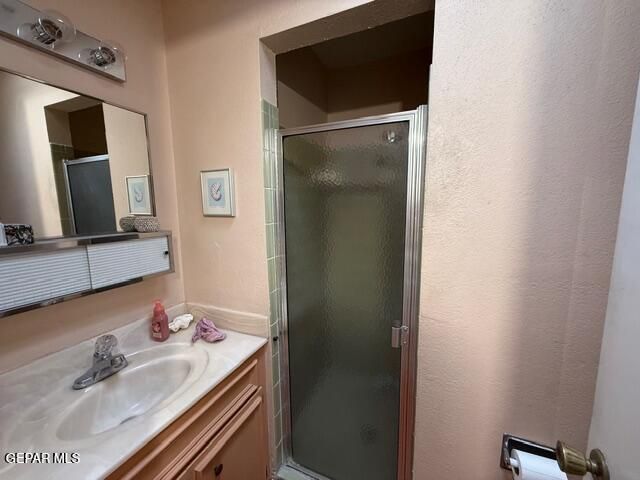 6435 BELTON Road, El Paso, TX 79912