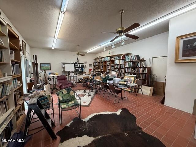 6435 BELTON Road, El Paso, TX 79912