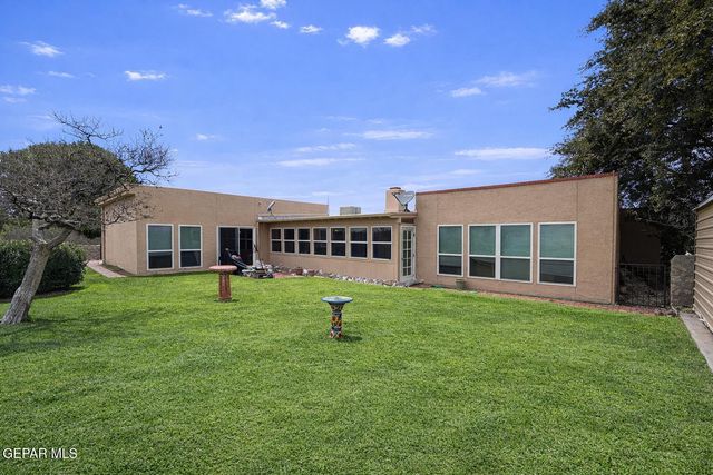 6435 BELTON Road, El Paso, TX 79912