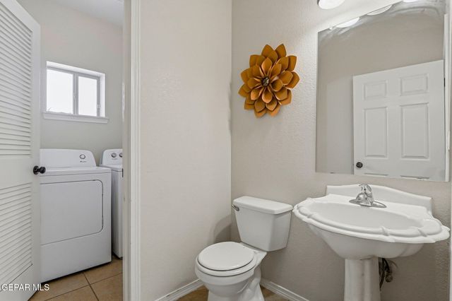 14207 SILVER POINT Avenue, El Paso, TX 79938