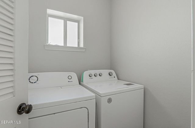 14207 SILVER POINT Avenue, El Paso, TX 79938