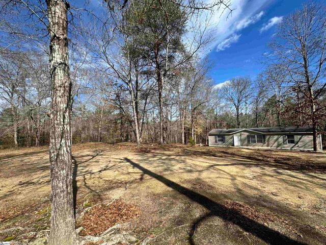 262 Geddy Road, Gray Court, SC 29645