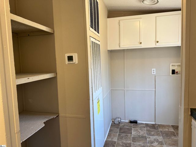 262 Geddy Road, Gray Court, SC 29645