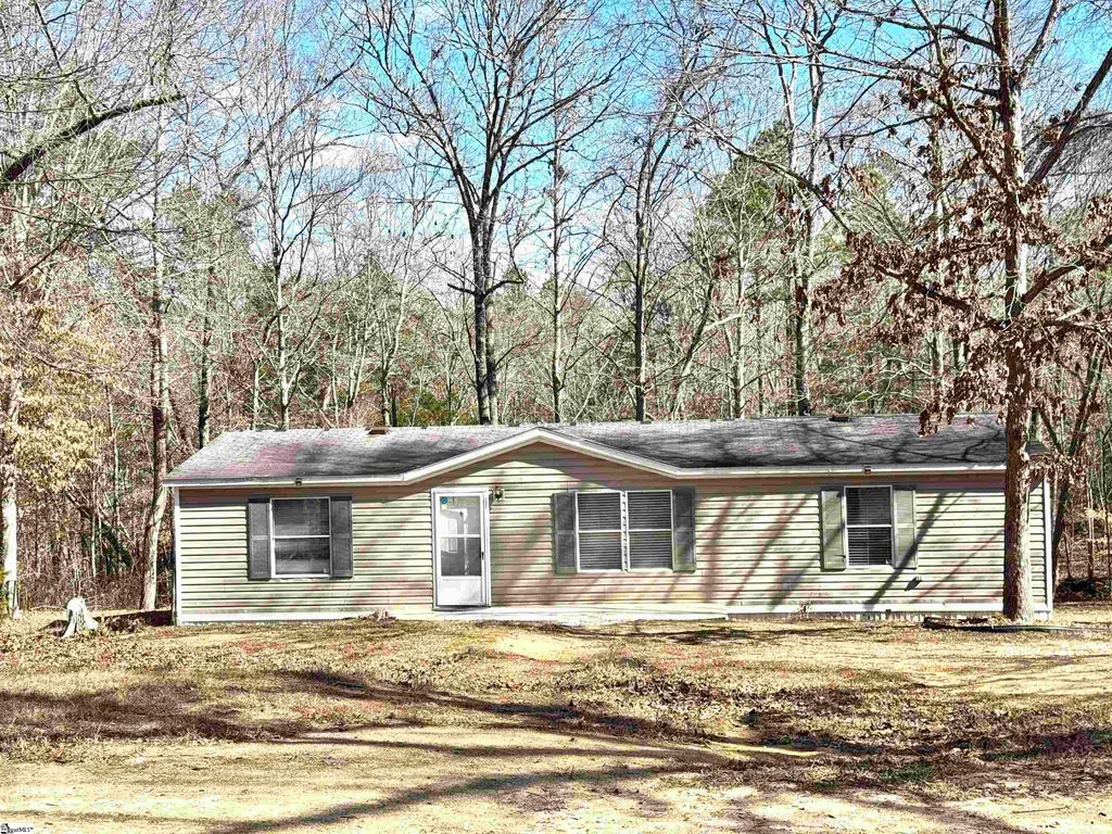 262 Geddy Road, Gray Court, SC 29645