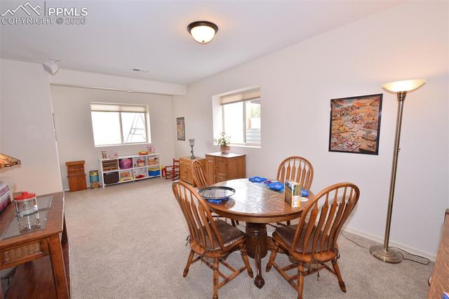 2917 Sovereign View, Colorado Springs, CO 80920