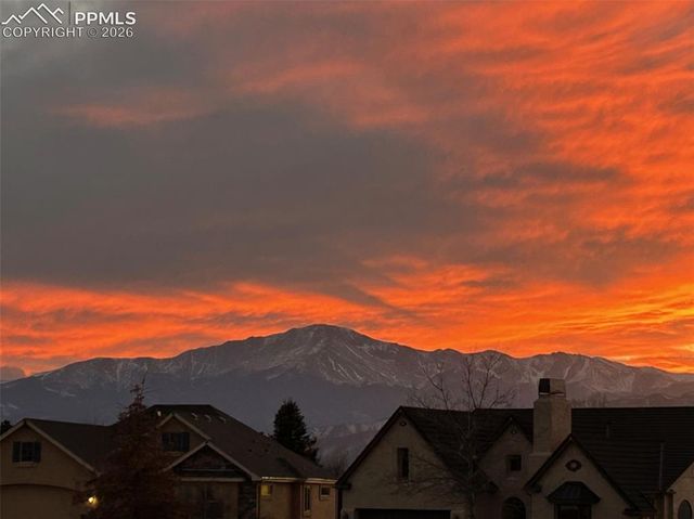 2917 Sovereign View, Colorado Springs, CO 80920