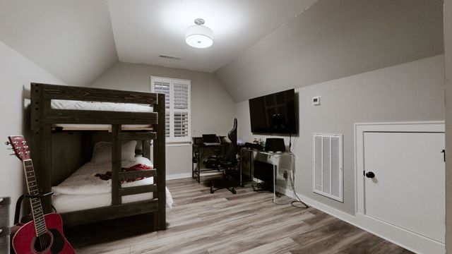 7032 Balcolm Ct, College Grove, TN 37046