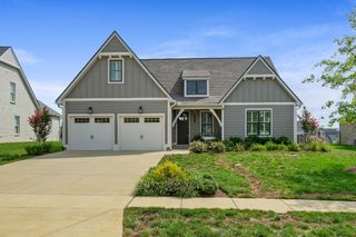 7032 Balcolm Ct, College Grove, TN 37046