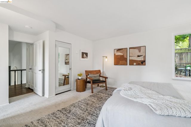 5933 Johnston Dr., Oakland, CA 94611