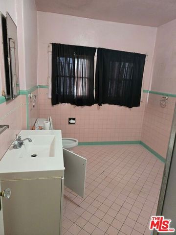 4314 Dalton Avenue, Los Angeles, CA 90062