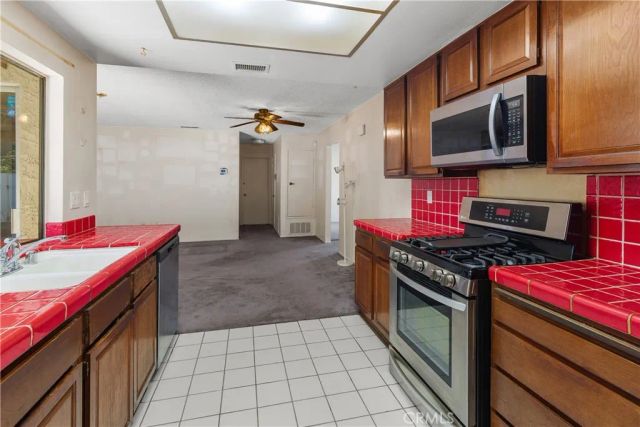 6631 Wintertree Drive, Riverside, CA 92506
