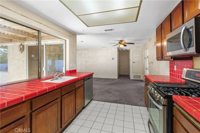 6631 Wintertree Drive, Riverside, CA 92506