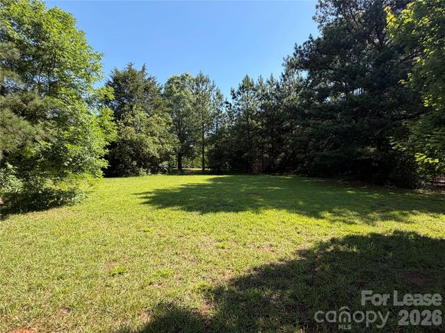 7201 Gilead Road, Huntersville, NC 28078