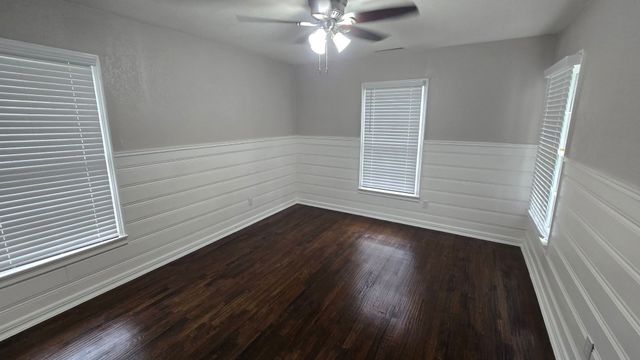 6612 Locke Avenue, Fort Worth, TX 76116