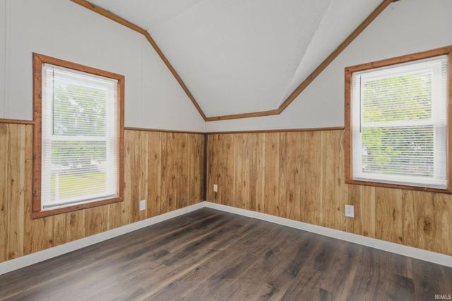 935 S 26th Street, South Bend, IN 46615