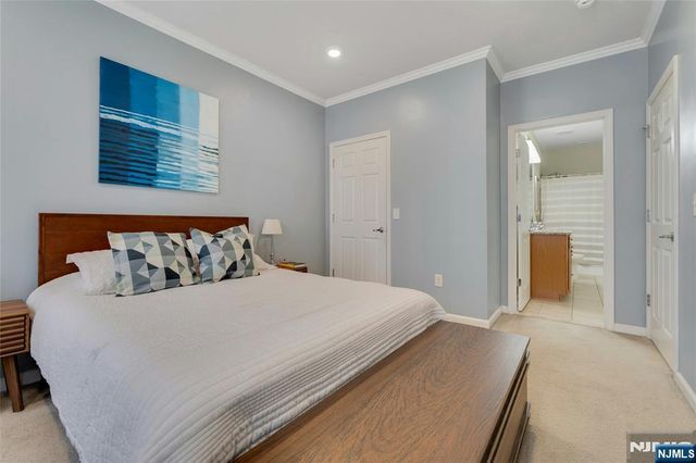 10 Iris Lane 605, Garfield, NJ 07026