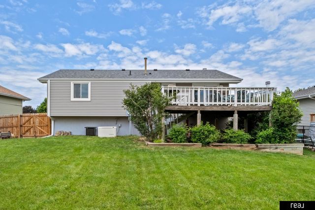 13417 Chandler Street, Omaha, NE 68136
